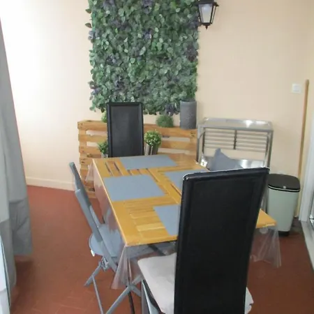 Delta Apartment *